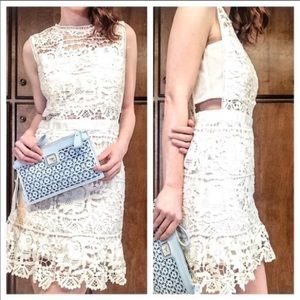 Romeo & Juliet Couture! Dress Lace Short